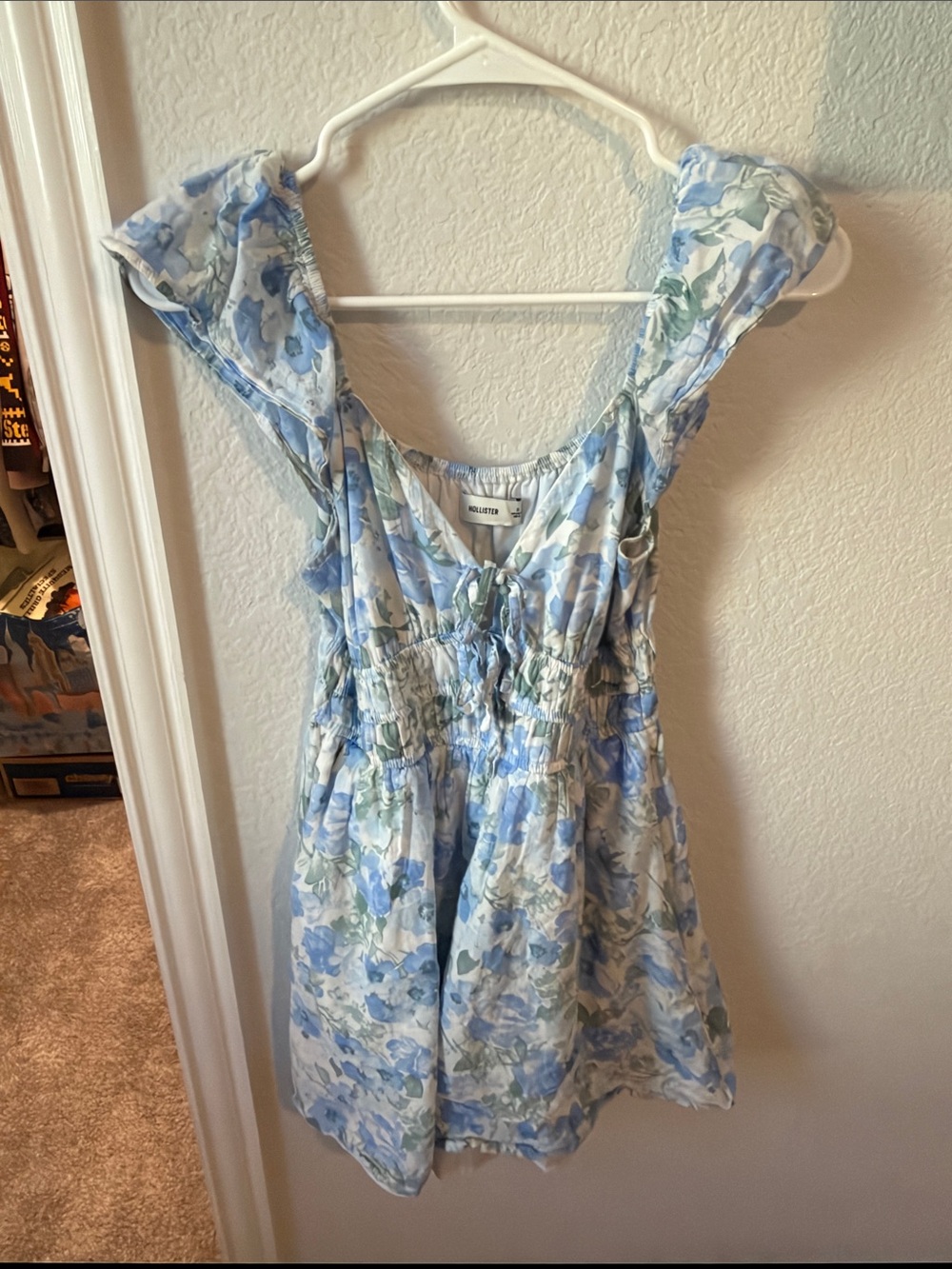 Hollister Light Blue & Cream Floral Smocked Sundress Top